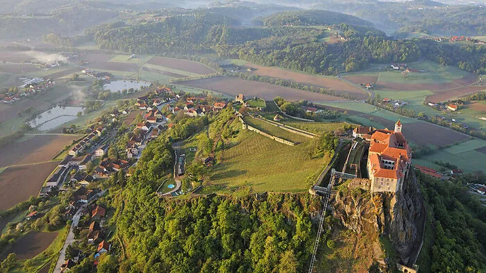 In Riegersburg gibt es in Sachen Ortsbildschutz strenge Auflagen.