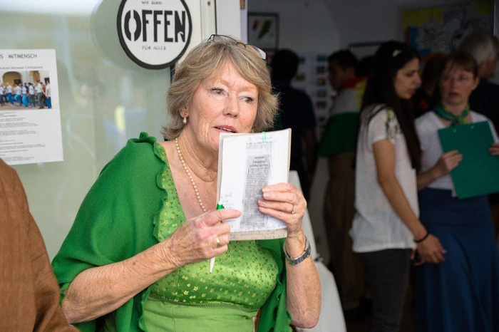 Iniitiert hatte die Ausstellung Helen Wieser, die vor zehn Jahren aus Ozeanien nach Österreich gekommen war und Mitglied der Gleisdorfer Asylhilfegruppe ist.