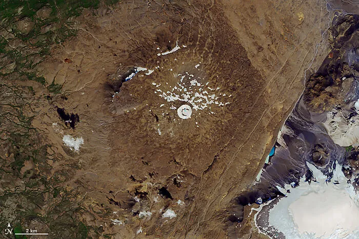 Diese Satellitenaufnahme zeigt den kümmerlichen Rest des 700 Jahre alten Gletschers.