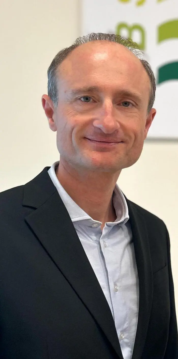 Direktor Markus Bayer