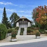 Das sanierte Abwehrkämpferdenkmal in St. Jakob