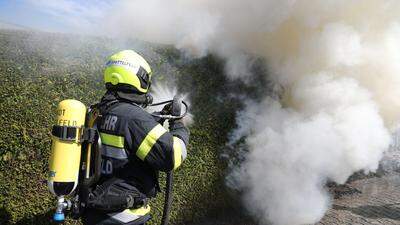 18 Feuerwehrleute waren beim Brandeinsatz gefordert