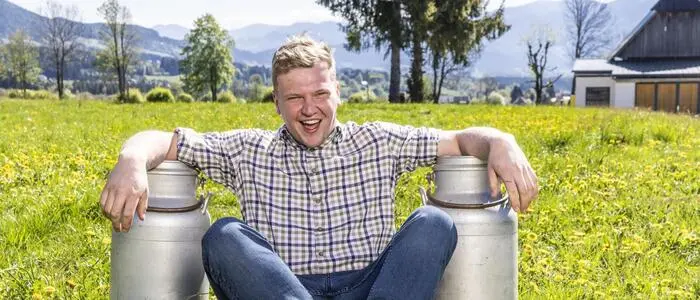Bauer Peter ist Fleischhacker und will eines Tages den elterlichen Betrieb übernehmen
