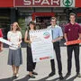 V.l. Caritasdirektor Ernst Sandriesser, die kaufmännische Geschäftsführerin der Caritas, Marion Fercher, Projektleiterin Julia Zechner, Perspektive Handel-Geschäftsführer Wolfgang Scheidl, Marktleiter Johannes Hallegger und Karl Dobrautz-Leitner, Leiter für Werbung und Information bei Spar