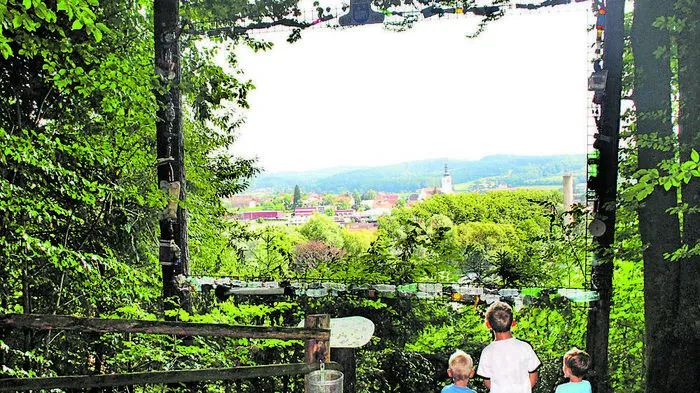 Der DDD-Fernseher bietet einen schönen Ausblick auf St. Ruprecht an der Raab