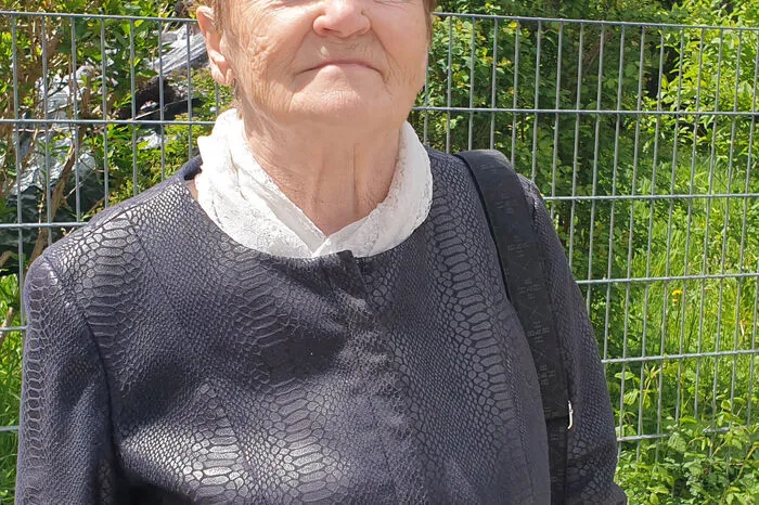 Eleonore Mössner, Liezen: Ich bin froh, wenn ich endlich die Maske runtergeben kann und nicht mehr tragen muss. Das wird aber noch ein bisschen dauern. In der Zwischenzeit ist die Hauptsache, dass ich mit dem Seniorenverein wieder kegeln gehen kann.