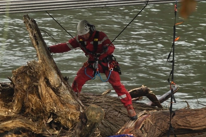 Höhenretter der Grazer Berufsfeuerwehr waren im Einsatz.