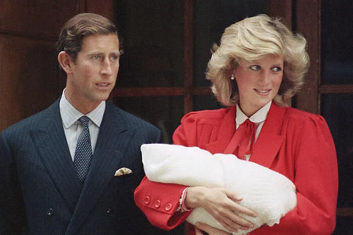 ... und zwei Jahre später, 1982 - mit Prince Harry.
