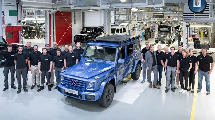 Die legendäre G-Klasse wird seit 1979 im Auftrag von Mercedes-Benz bei Magna Steyr in Graz, Österreich, gebaut.