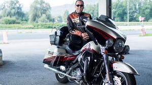 Peter Reitzl verknüpft seine Liebe zu seiner Harley mit karitativem Engagement