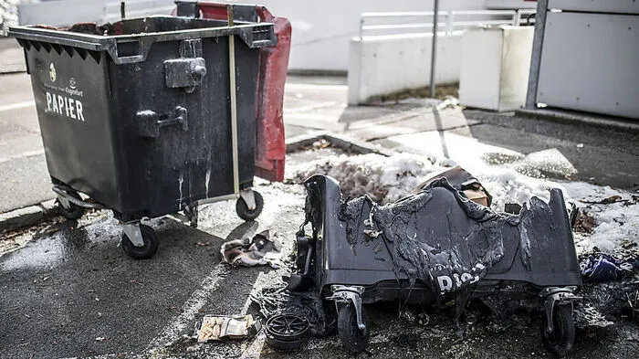 In regelmäßigen Abständen fangen Müllcontainer in Klagenfurt Feuer.