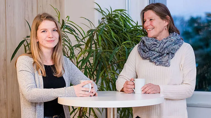 Mechatronic-Lehrling Alina Fuchs erhielt in der Phase ihrer beruflichen Neuorientierung viel Unterstützung ihrer Mutter Renate Fuchs-Kriegsauer