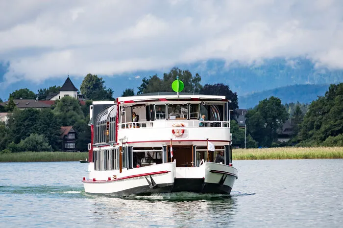 Die MS Gerlitze drehte ihre erste Linienrunde auf dem Ossiacher See