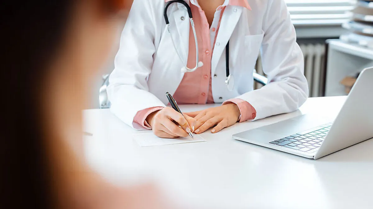 Patienten bewerten Arztbesuche auf "DocFinder" - daraus ergibt sich das Ranking