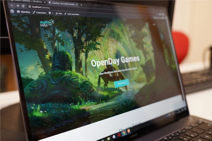 Besonders beeindruckt waren die Besucher vom neu ausgestatteten Digital Business Center, in dem 17 leistungsstarke Multimedia-PCs für Game-Development, Videoschnitt und Animation zur Verfügung stehen.