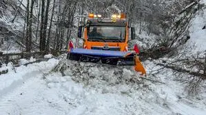 Die B 66 im Bereich Klausen war einer der Hotspots bei den Arbeiten des Straßenerhaltungsdienstes am Wochenende