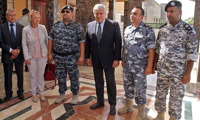 Neulich, in Libyen: EP-Präsident Antonio Tajani bei seiner Ankunft in Tripolis. Diese Woche hält er sich in Niger auf