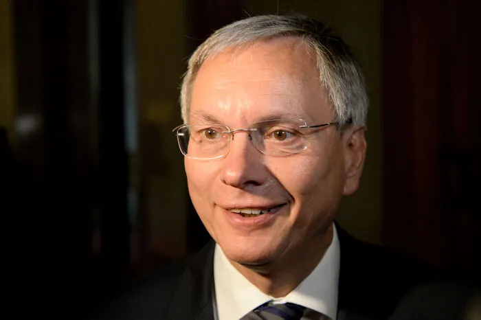 "Die ÖVP soll sich am Riemen reißen. So geht seriöse politische Arbeit nicht." - Sozialminister Alois Stöger (SPÖ) verliert in Sachen Mindestsicherung die Geduld.