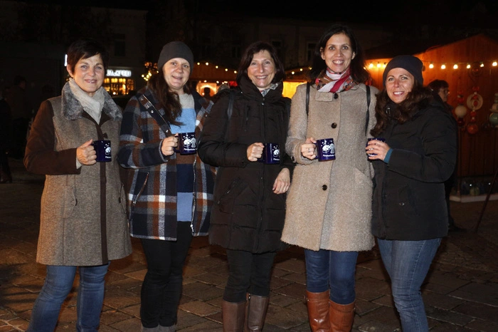 In der Thermenhaupt­stadt wird auf die Weihnachtszeit eingestimmt...