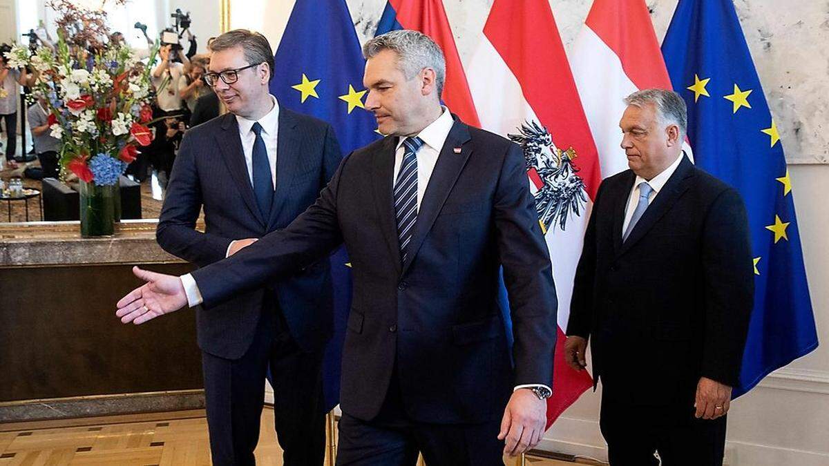 Vucic, Nehammer, Orban (r)