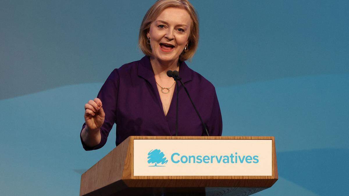 Die Außenministerin Liz Truss gewann die parteiinterne Abstimmung für die      Johnson-Nachfolge
