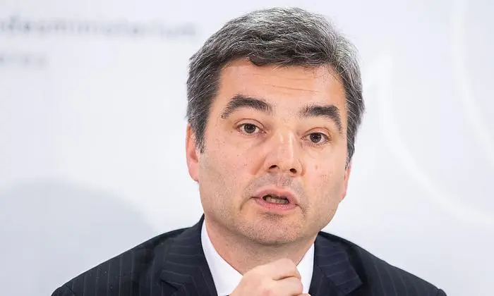 "Wenn man die Strukturen nicht stärkt, wird der Speckgürtel rund um den Staat noch fetter werden", sagt Wolfgang Peschorn, Präsident der Finanzprokuratur