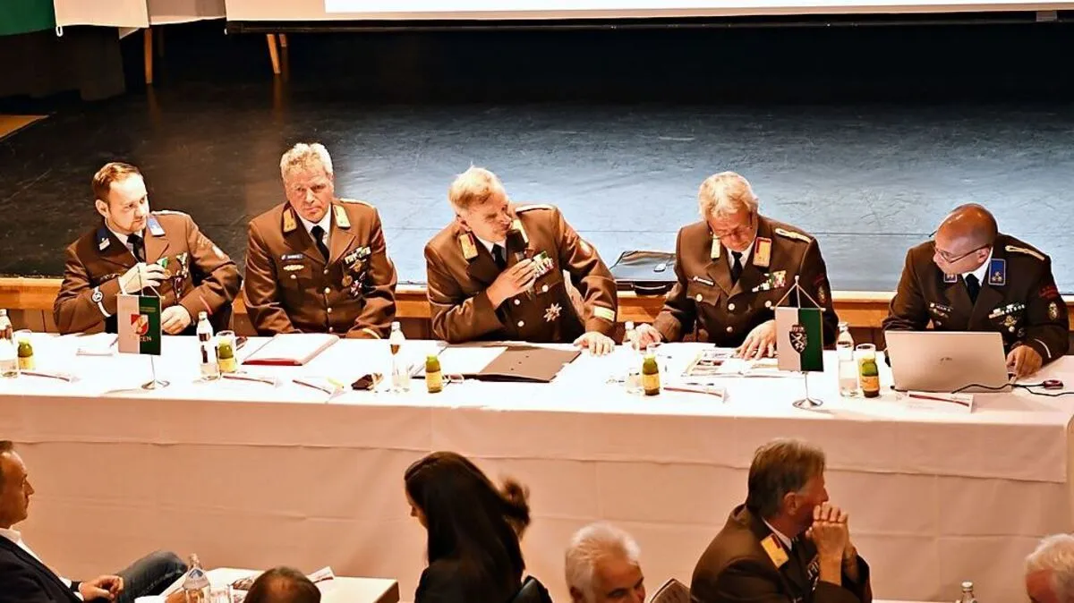 Der letzte Bereichsfeuerwehrtag unter der Führung von Oberbrandrat Heinz Hartl (Mitte)