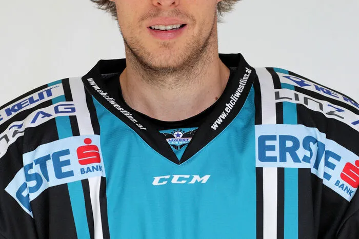 Corey Locke wurde beim VSV mit 76 Punkten (ohne Play-off) zum EBEL-Topscorer. Heuer soll er mit seiner Übersicht die Linzer Stürmer - auch Andreas Kristler kam aus Salzburg - mit Assists füttern.
