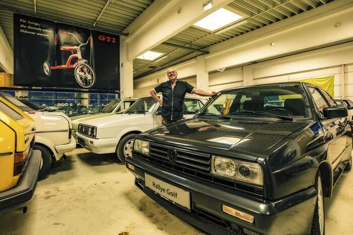 Der Rallye-Golf war ein Homologationsmodell für den Motorsport und wurde auf Basis des Golf II. 5000 Mal gebaut. Juza besitzt auch einen G60 Limited (210 PS), der 71 Mal in der Motorsportabteilung von Volkswagen von Hand gefertigt wurde. 