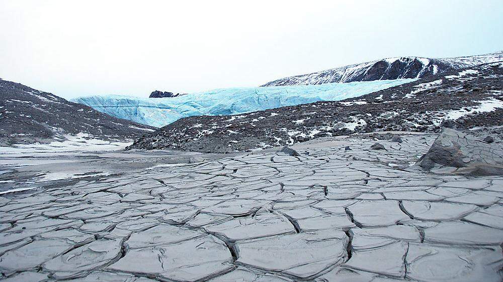 Schon 2013 warnten Experten der Zentralanstalt für Meteorologie und Geodynamik, dass die Gletscher Grönlands in diesem Jahr besonders viel Masse verlieren würden