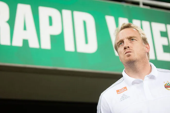 "Eines kann ich Ihnen versprechen: Ich werde in meiner Zeit bei Rapid nicht so oft heiraten wie er." Der neue Rapid-Trainer Michael "Mike" Büskens, nachdem er auf Ex-Rapid-Trainer Lother Matthäus angesprochen worden war.  