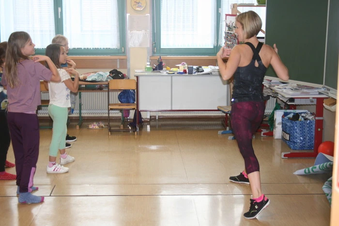 „Die Kids wurden an neun Bewegungsstationen durch qualifizierte Trainerinnen und Trainer gefordert und gefördert. Das soziale Lernen war zwischen den Kindern von der 1. bis zur 4. Schulstufe groß geschrieben“, so Arne Öhlknecht von der Sportunion Steiermark.