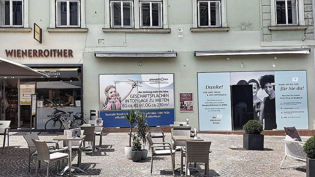 Die Bäckerei Wienerroither siedelt eine Tür weiter in die ehemalige Douglas-Filiale