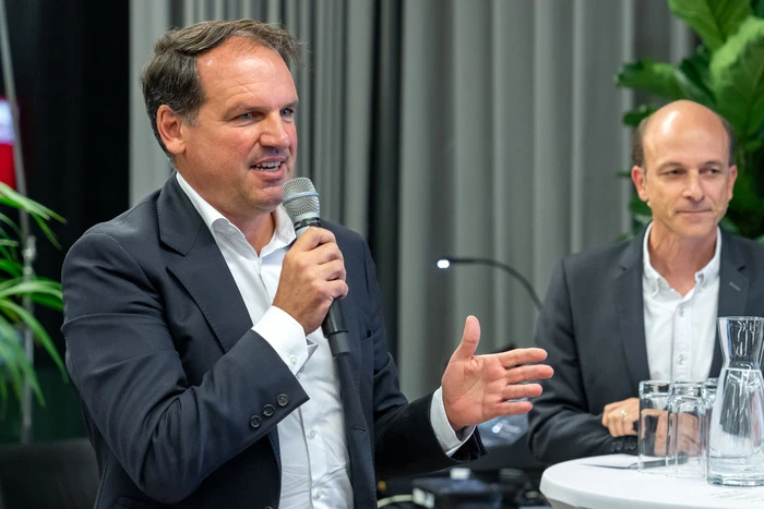 Gustav Spener, Präsident Ziviltechnikerkammer Stmk. und Ktn.: „Diesem Beschluss der baukulturellen Leitlinien steht jetzt aus meiner Sicht wirklich nichts mehr im Weg.“