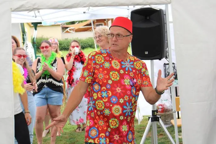 Klicken Sie sich durch die weiteren Fotos von der Geburtstagsfeier!
