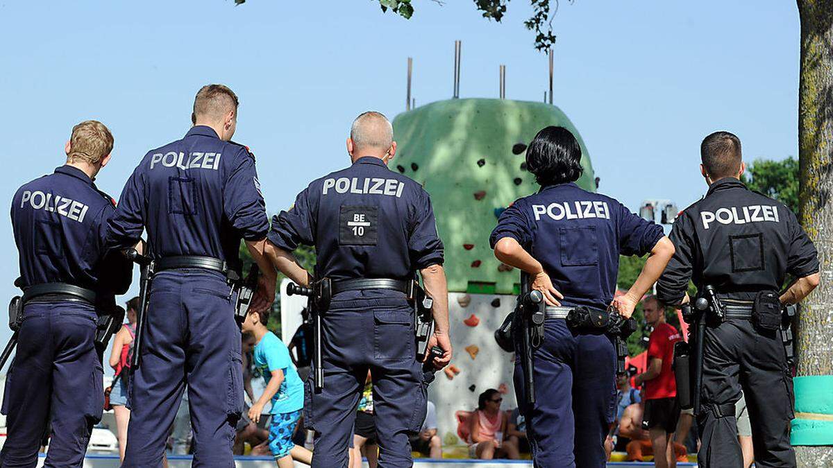 Hohe Polizeipräsenz am Wiener Donauinselfest