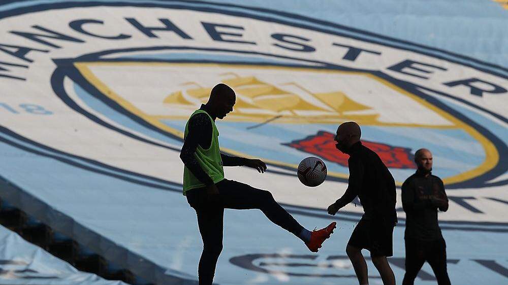 Der Premier-League-Club Manchester City trauert um seinen ehemaligen Nachwuchsspieler.