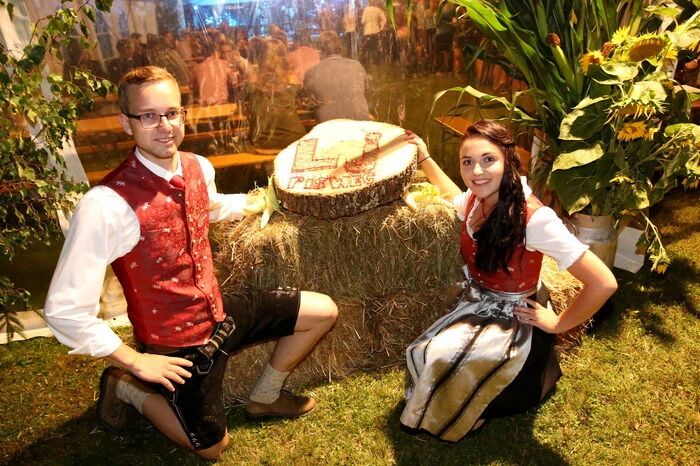 Die örtliche Landjugend (LJ) lud unter Obmann Andreas Kogler und Leiterin Lisa Steinwender (Foto) zum „Rock the Mountain 7.0“ in das Festzelt am Sportplatz. 