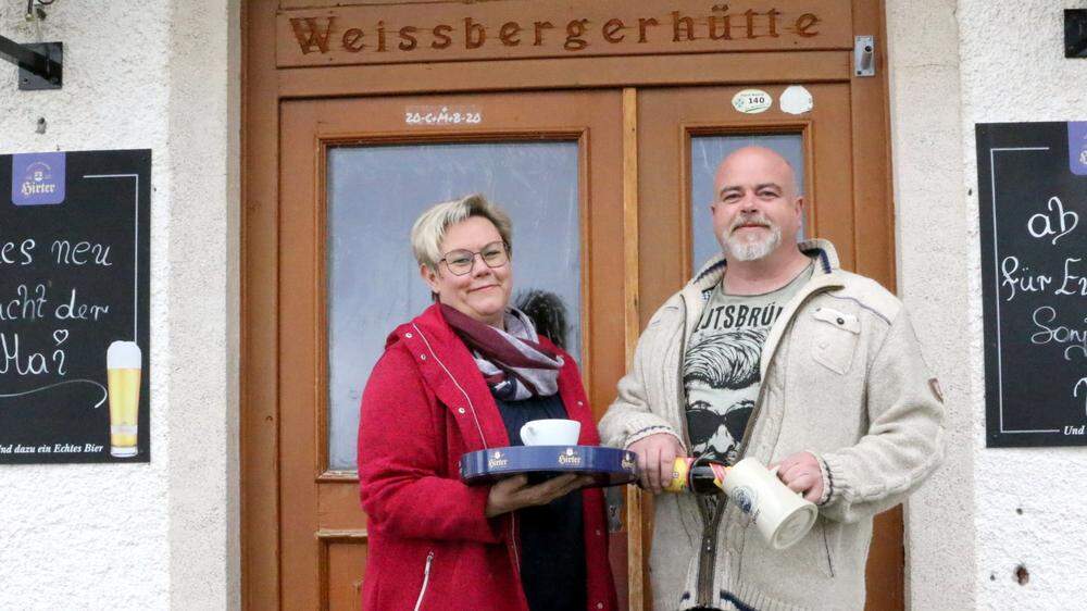 Sonja und Ralf Schneider haben die Weißbergerhütte übernommen 