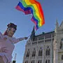 LGBT-Protest vor dem Parlament in Budapest 
