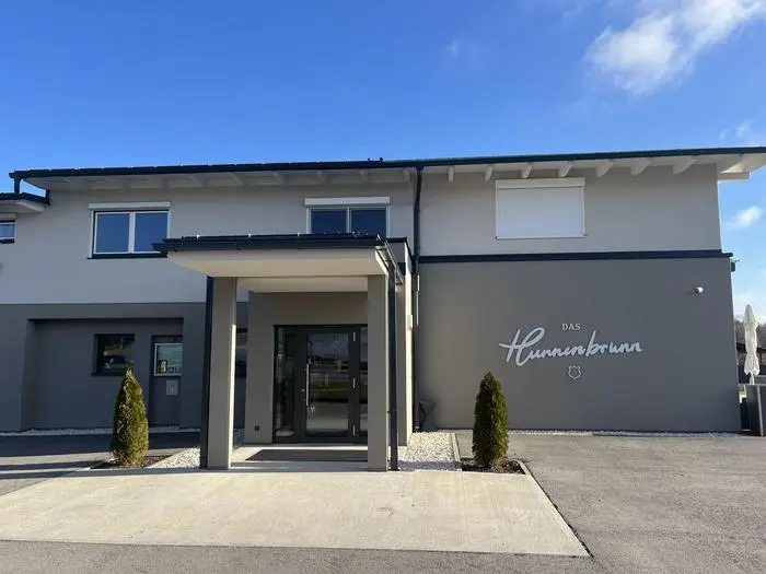 Das Hunnenbrunn steht zum Verkauf 