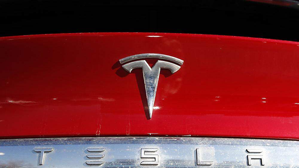 Ausgewählte Tesla-Modelle werden um bis zu 1500 Dollar teurer