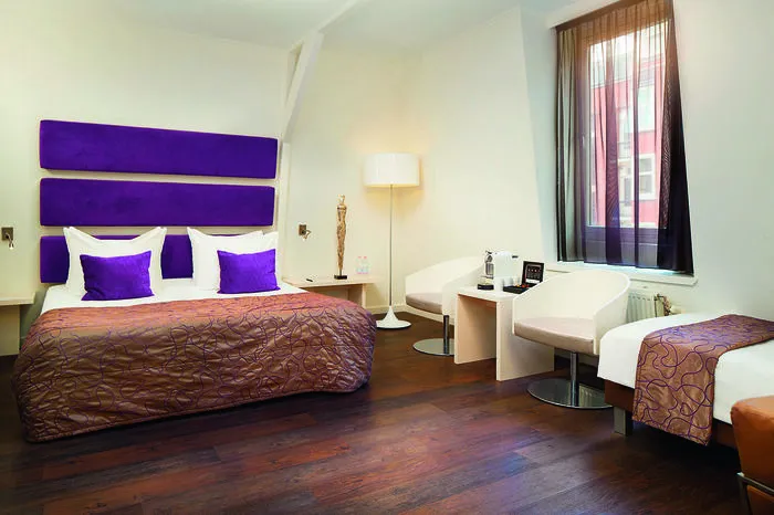 „Das Projekt, einschließlich der Renovierung aller Badezimmer und 78 Hotelzimmern, erforderte eine Investition von 465.000 Euro. Das ist großartig für die Umwelt, und die Investition wird sich dank niedriger Energiekosten innerhalb von acht Jahren amortisiert haben.“