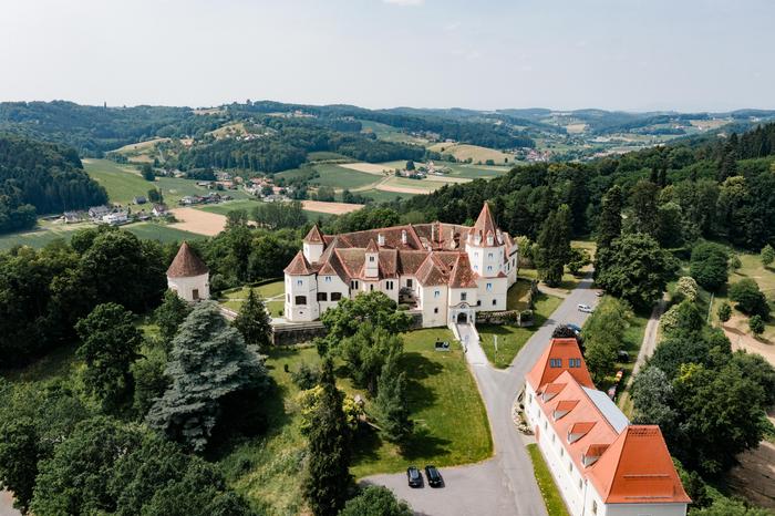 Schloss Kornberg war bereits Schauplatz von Clubbings, Bierfestivals und zahlreichen Hochzeiten