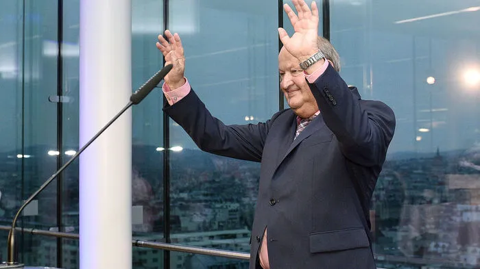 Alfred Grinschgl, Mediengeschäftsführer der Rundfunk- und Telekom Regulierungs GmbH, hat sich am Donnerstag in den Ruhestand verabschiedet.