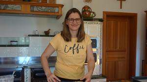 Barbara Fiedler ist eine der Bäuerinnen, die für die Keksaktion von „Steirer helfen Steirern“ Kekse backt