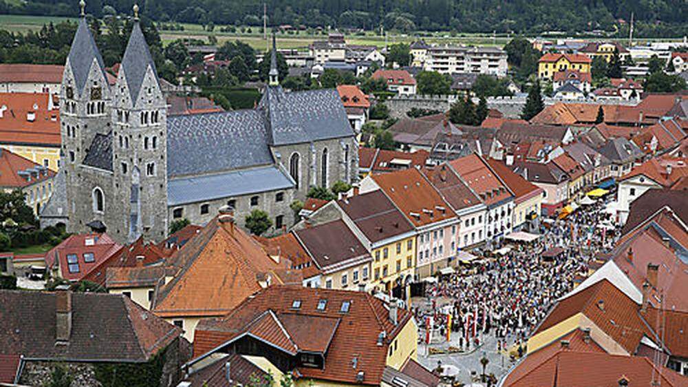 Ein romantischer Burgenwanderweg verbindet die schönsten Plätze der historischen Stadt Friesach