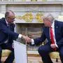 June 5, 2025, Washington, District Of Columbia, USA: United States President Donald J Trump shakes hands with Chancellor Friedrich Merz of Germany as they meet in the Oval Office of the White House in Washington, DC, US, on Thursday, June 5, 2025 Washington USA - ZUMAs152 20250605_faa_s152_004 Copyright: xChrisxKleponisx-xPoolxviaxCNPx