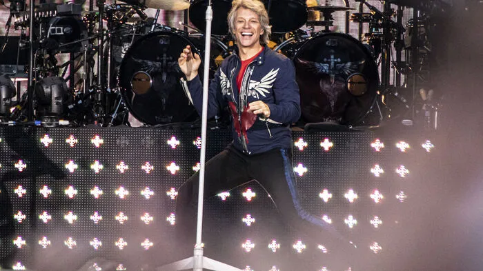 Klicken Sie sich durch die Fotos! Lesen Sie auch: >> Bon Jovi in Klagenfurt: Die Stimmung passte, die Stimme krankte >> Live-Ticker zum Nachlesen: So war der Abend mit Bon Jovi im Wörthersee-Stadion