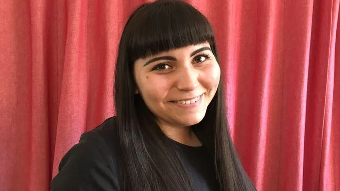 Katharina Schaufler, Kapfenberg: "Ostern ist für mich ein Familienfest. Nachdem im letzten Jahr wirklich das ganze Fest ins Wasser gefallen ist, freue ich mich heuer umso mehr darauf, mit meinen Lieben im Freien die Osterjause zu essen. Alle Freunde und Bekannte werde ich aber trotzdem nicht sehen können. Deshalb habe ich ihnen schon vor ein paar Tagen rosarote Osternester mit Süßigkeiten zugeschickt. Ich bin immer für die süße Verpflegung der Familie zuständig."